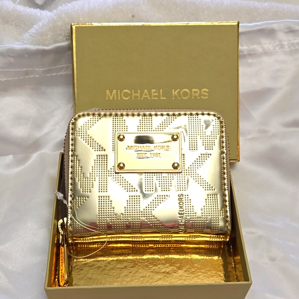 Michael Kors Signature Mirror Pale Gold Metalic Bifold Zipper Wallet NWT